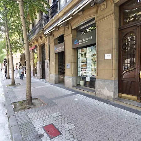 San Martin - The Collection Apartment